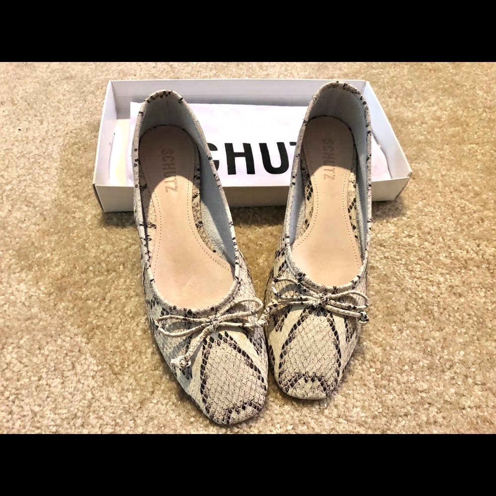 COPY - NWT Schutz Arissa Ballet Flat Snake Natural 7